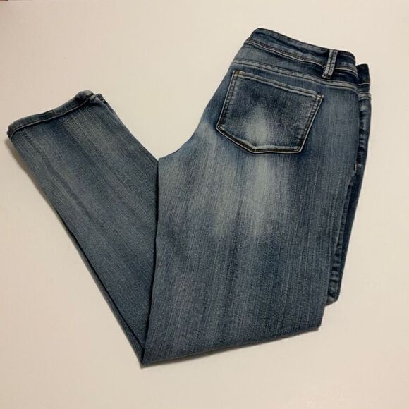 Distressed Bongo Straight Leg Jeans, 5 - Picture 6 of 10